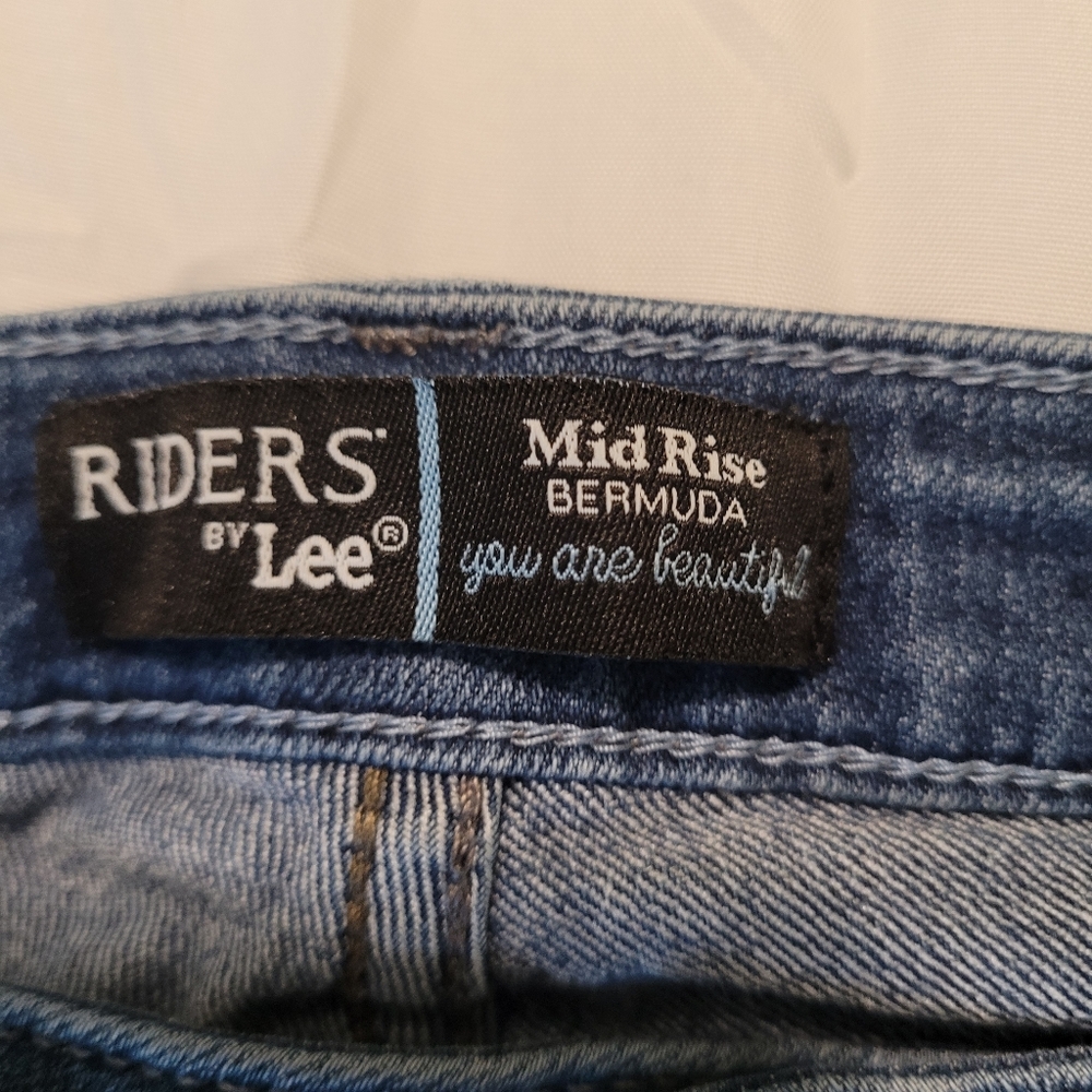 Riders Lee mid rise Bermuda blue jean shorts - Picture 2 of 4